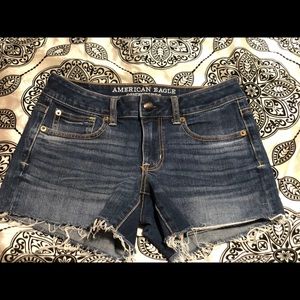 American Eagle 🦅 shorts